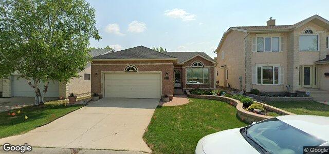 Larawan ng 1053 Scurfield Boulevard sa Winnipeg, Manitoba