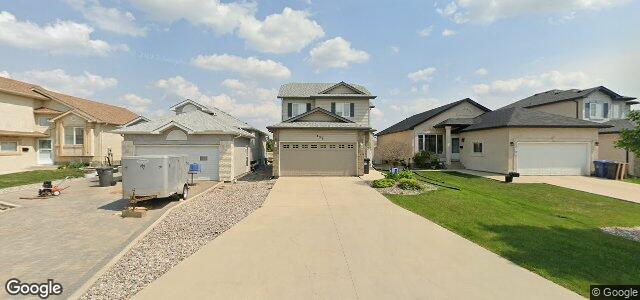 Larawan ng 107 Cloverwood Road sa Winnipeg, Manitoba
