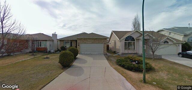 Larawan ng 11 Saxon Bay sa Winnipeg, Manitoba