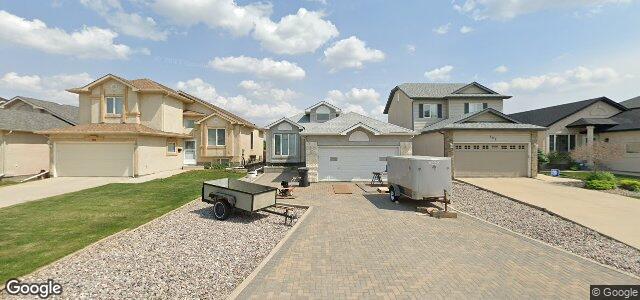 Photo of 111 Cloverwood Road in Winnipeg, Manitoba