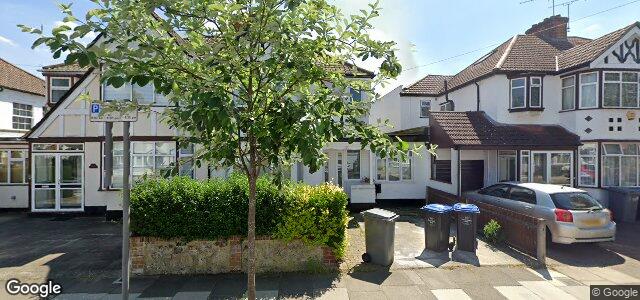 Larawan ng 111 Fleetwood Road sa Winnipeg, Manitoba