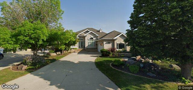 Larawan ng 111 Georgetown Drive sa Winnipeg, Manitoba