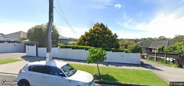 Larawan ng 111 Meadowbank Road sa Winnipeg, Manitoba