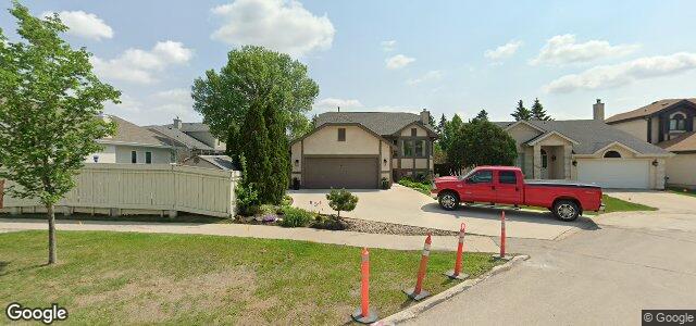 1115 Scurfield Boulevard（加拿大曼尼托巴省溫尼伯市）房屋照片