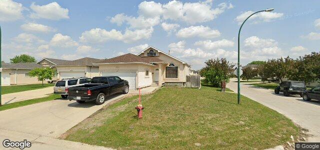 Larawan ng 116 Cedar Glen Road sa Winnipeg, Manitoba