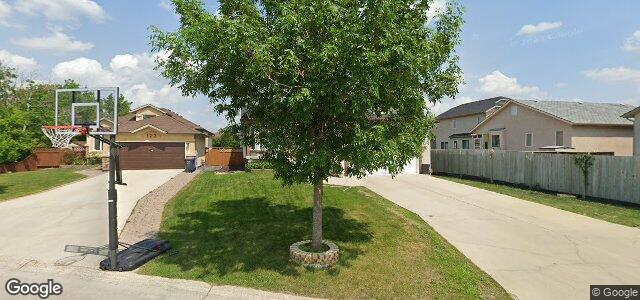 Larawan ng 119 Roseglen Crescent sa Winnipeg, Manitoba