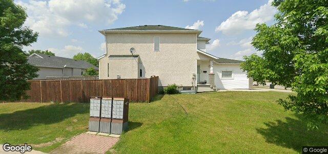 Larawan ng 120 Cloverwood Road sa Winnipeg, Manitoba