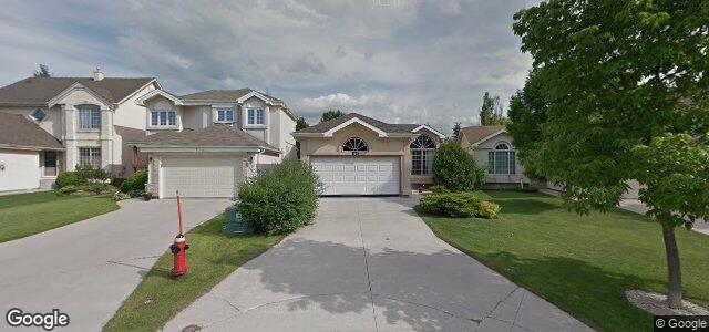 Larawan ng 120 Invermere Street sa Winnipeg, Manitoba