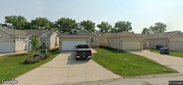 Larawan ng 120 Marygrove Crescent sa Winnipeg, Manitoba
