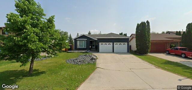 Larawan ng 124 Bessboro Street sa Winnipeg, Manitoba