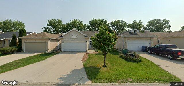 Larawan ng 124 Marygrove Crescent sa Winnipeg, Manitoba