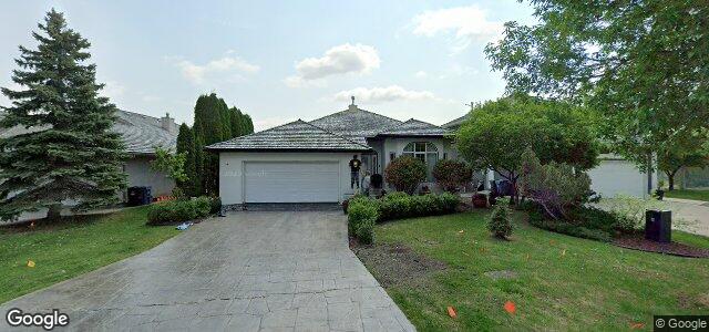 Larawan ng 128 Vanderbilt Drive sa Winnipeg, Manitoba