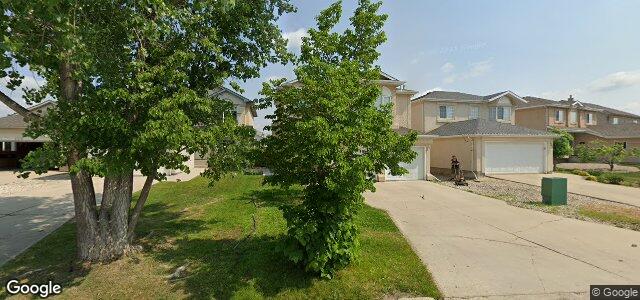 Larawan ng 129 Vineland Crescent sa Winnipeg, Manitoba