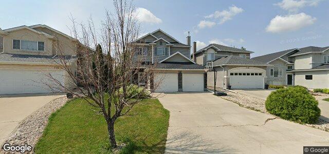 Larawan ng 130 Vineland Crescent sa Winnipeg, Manitoba