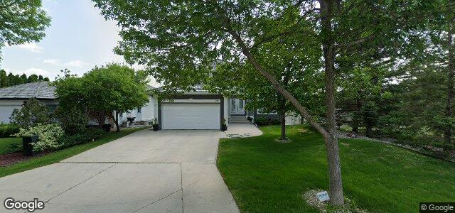 Larawan ng 132 Vanderbilt Drive sa Winnipeg, Manitoba