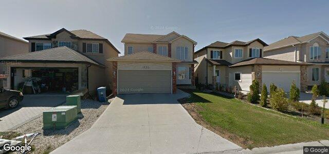 Larawan ng 1335 Scurfield Boulevard sa Winnipeg, Manitoba