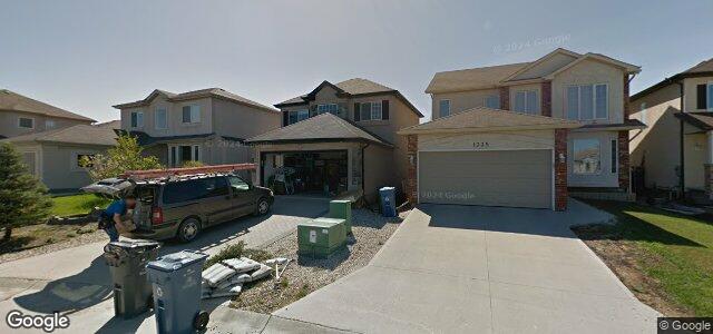 Larawan ng 1339 Scurfield Boulevard sa Winnipeg, Manitoba