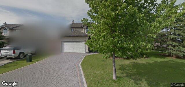 Larawan ng 135 Invermere Street sa Winnipeg, Manitoba