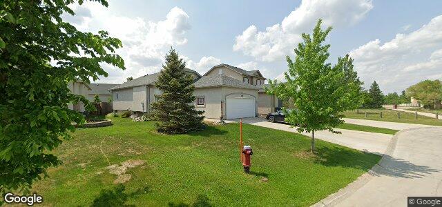 Larawan ng 136 Cloverwood Road sa Winnipeg, Manitoba