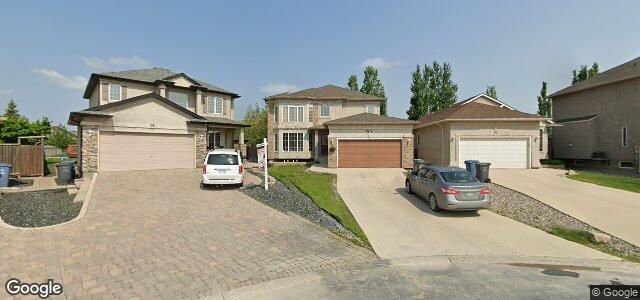 Photo of 14 Phimister Close in Winnipeg, Manitoba