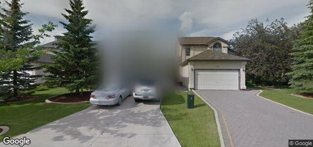 Larawan ng 141 Invermere Street sa Winnipeg, Manitoba