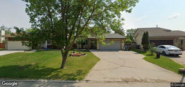 Larawan ng 144 Bessboro Street sa Winnipeg, Manitoba