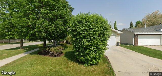 Larawan ng 145 Burlington Way sa Winnipeg, Manitoba