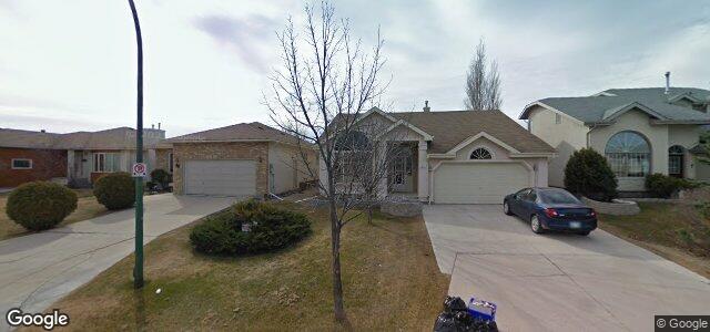 Larawan ng 15 Saxon Bay sa Winnipeg, Manitoba