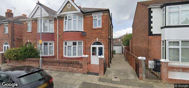 Larawan ng 15 Torrington Road sa Winnipeg, Manitoba