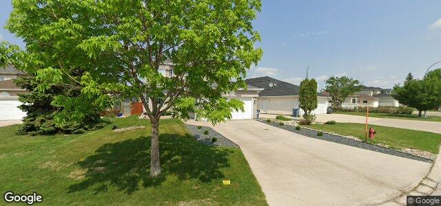 Larawan ng 15 Vineland Crescent sa Winnipeg, Manitoba