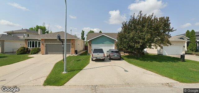 Larawan ng 163 Southbend Crescent sa Winnipeg, Manitoba
