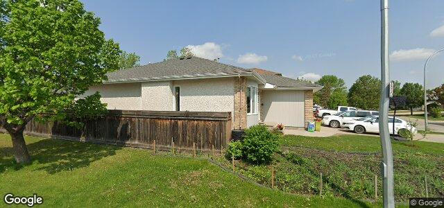 Larawan ng 18 Southbend Crescent sa Winnipeg, Manitoba