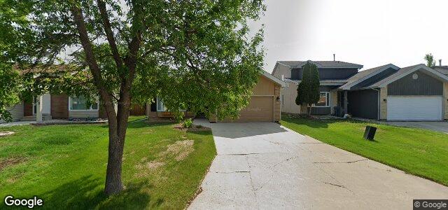 Larawan ng 19 Invermere Street sa Winnipeg, Manitoba