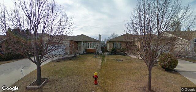 Larawan ng 19 Saxon Bay sa Winnipeg, Manitoba