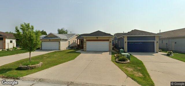 Larawan ng 19 Tolcross Gate sa Winnipeg, Manitoba