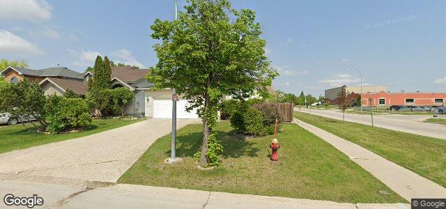 Larawan ng 2 Battleford Bay sa Winnipeg, Manitoba