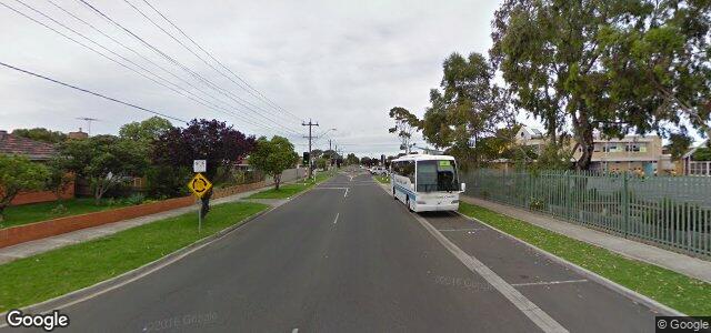 Photo of 2 Westmoreland Road in Winnipeg, Manitoba