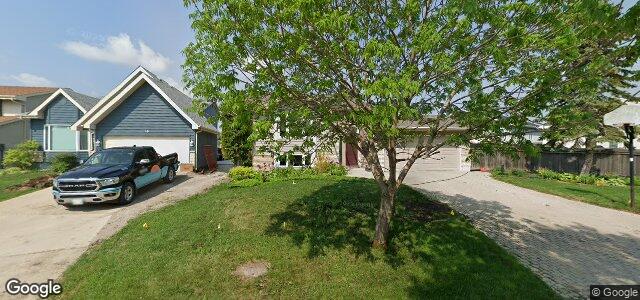Larawan ng 20 Invermere Street sa Winnipeg, Manitoba