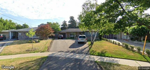 Larawan ng 20 Roseglen Crescent sa Winnipeg, Manitoba