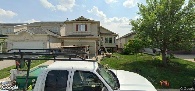 211 Fleetwood Road（加拿大曼尼托巴省溫尼伯市）房屋照片