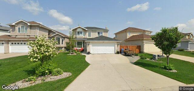 Larawan ng 216 Vineland Crescent sa Winnipeg, Manitoba