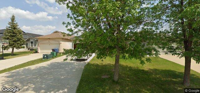 Larawan ng 27 Cloverwood Road sa Winnipeg, Manitoba