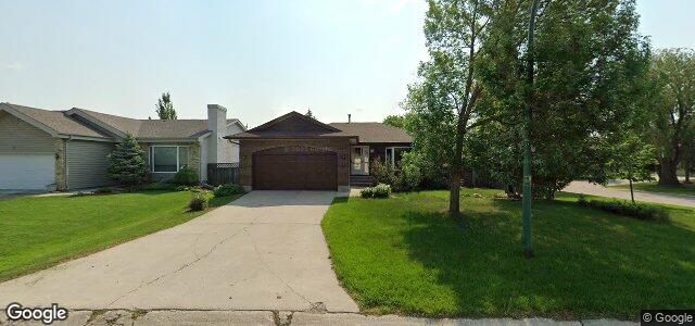 Larawan ng 3 Invermere Street sa Winnipeg, Manitoba