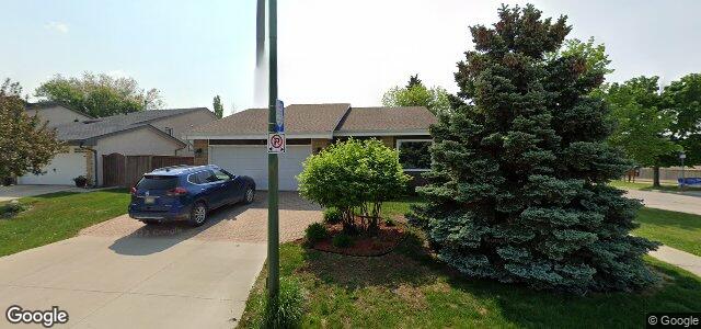 Larawan ng 3 Leamington Gate sa Winnipeg, Manitoba