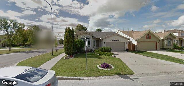 Larawan ng 3 Portwood Road sa Winnipeg, Manitoba