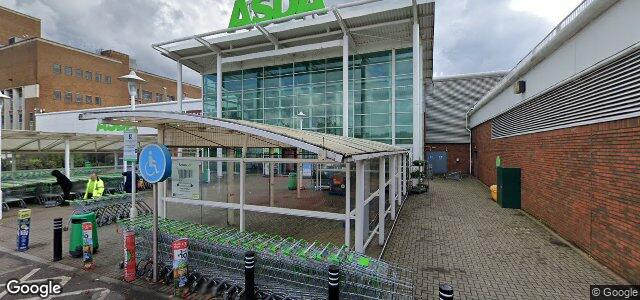 Larawan ng 3 St Albans Road sa Winnipeg, Manitoba