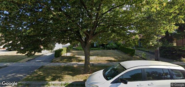 Larawan ng 32 Roseglen Crescent sa Winnipeg, Manitoba