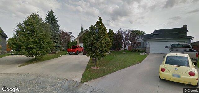 Larawan ng 32 Shillingstone Road sa Winnipeg, Manitoba