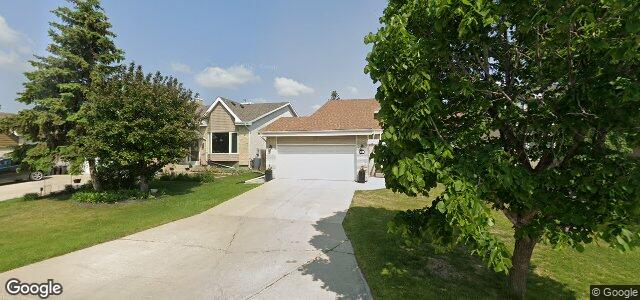 Larawan ng 34 Saxon Bay sa Winnipeg, Manitoba