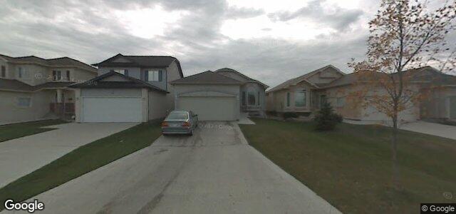 Larawan ng 35 Cloverwood Road sa Winnipeg, Manitoba